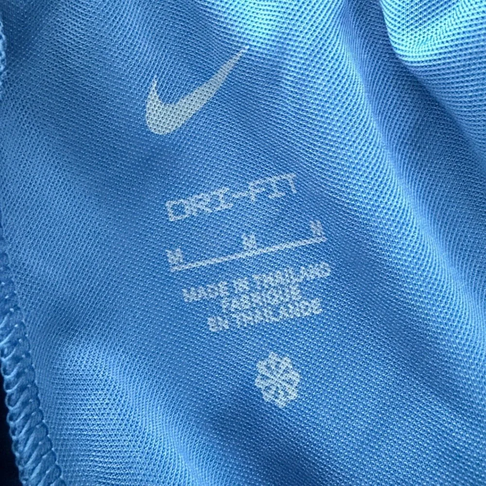 Nike Dri-FIT Girls Medium Blue Soccer Athletic‎ Running Shorts NWT DV2846-407